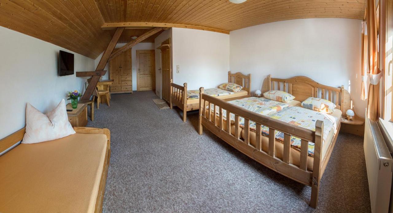 Am Roten Hammer I Gasthof Und Pension Oberwiesenthal Exterior foto